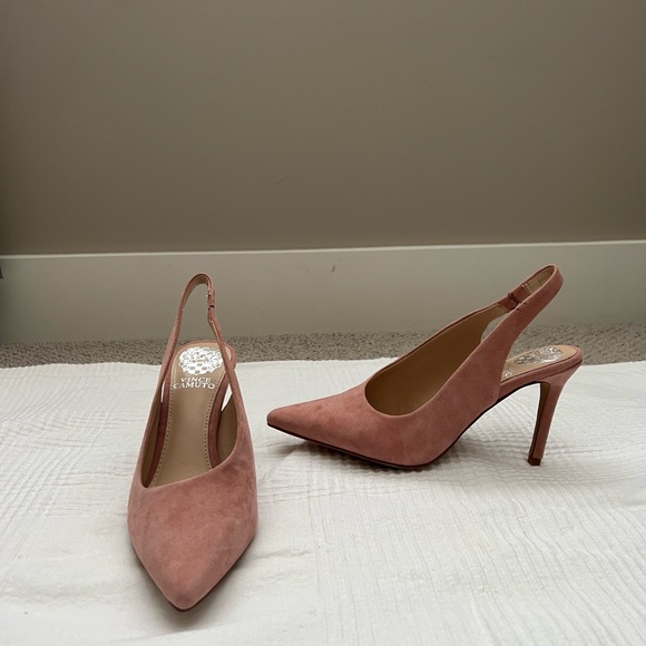 New Vince Camuto sling back heels - Picture 2 of 5